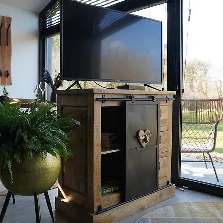 B&B Het Duinhuisje Met Jacuzzi, Gratis Parkeren, 2 Fietsen Te Leen, Airco-3